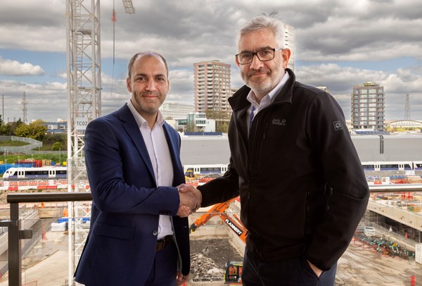 Huw Edwards, HS2's Project Client Director for Old Oak Common welcomes Cllr Bassam Mahfouz, Cabinet Member for Decent Living Incomes (Ealing Council) to the site where the new superhub station is being built