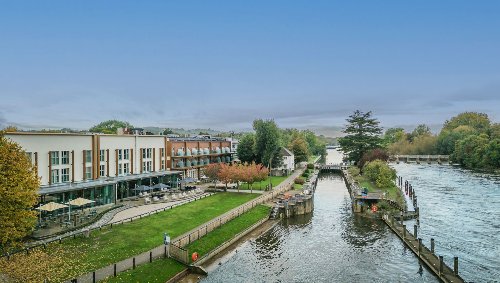 The Runnymede on Thames