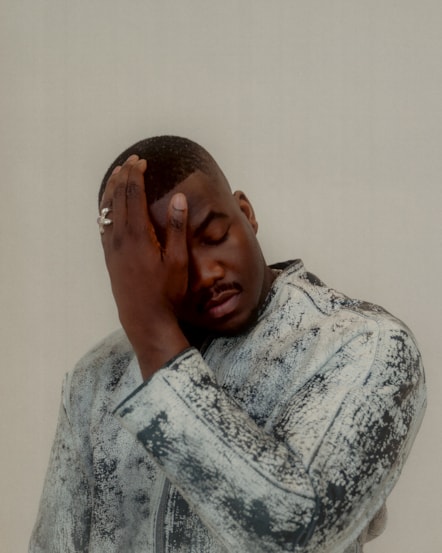 JACOB BANKS-21 x