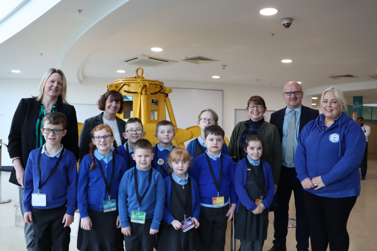 Youngsters and teachers from Royal Cross Primary School for Deaf Children joined Lancashire County Council Leader, Councillor Phillippa Williamson and Councillors Shaun Turner and Jayne Rear