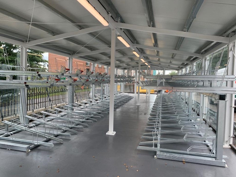 Cycle hub