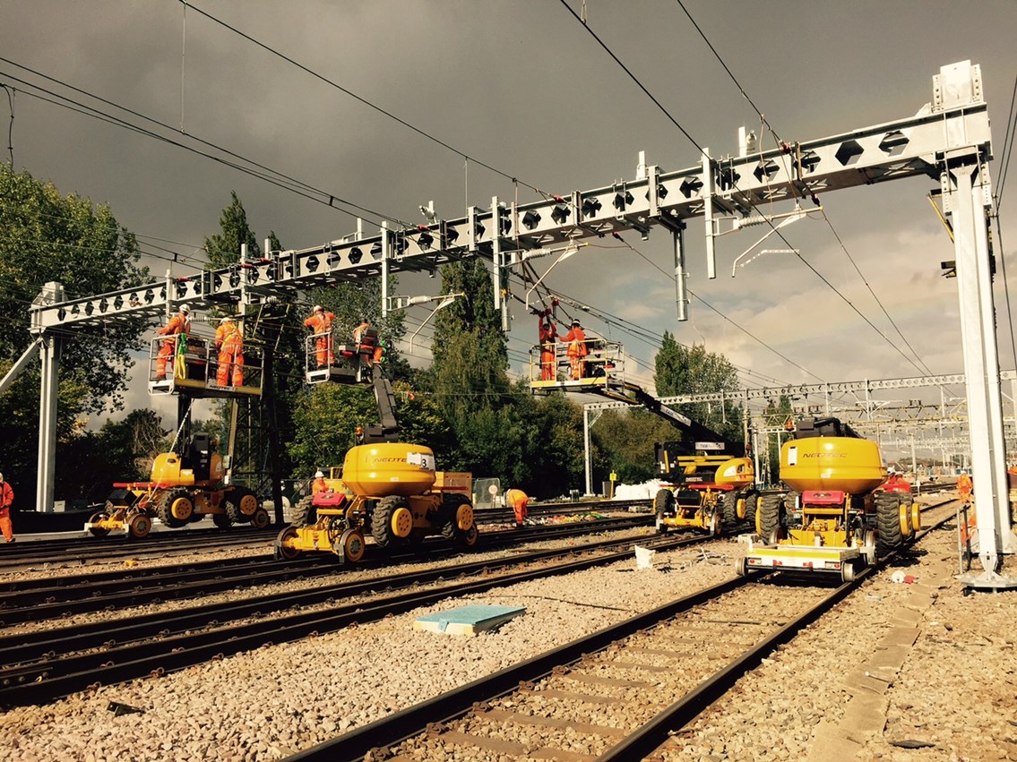 Crossrail - Shenfield boom installation