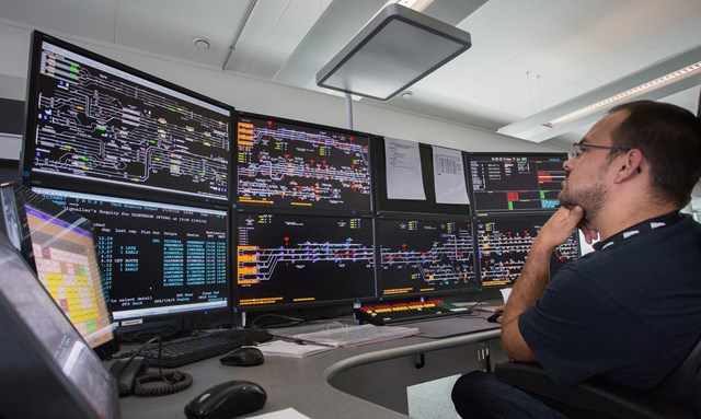 Three Bridges ROC - London Bridge south side signalling workstation