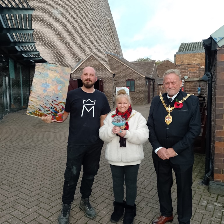 Mayor of Dudley Visits Blowfish Glass