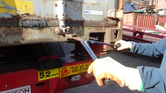 Tilbury Port - lock on cotainer being opened