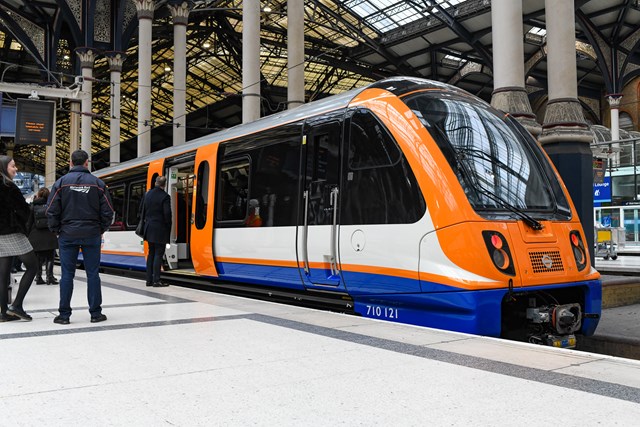 TfL Image - New London Overground trains-Liverpool Street station (1)