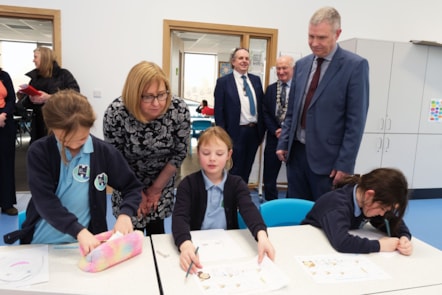 Lynne Neagle MS opens Ysgol Bro Penfro with Headteacher Daffyd Hughes and senior council members