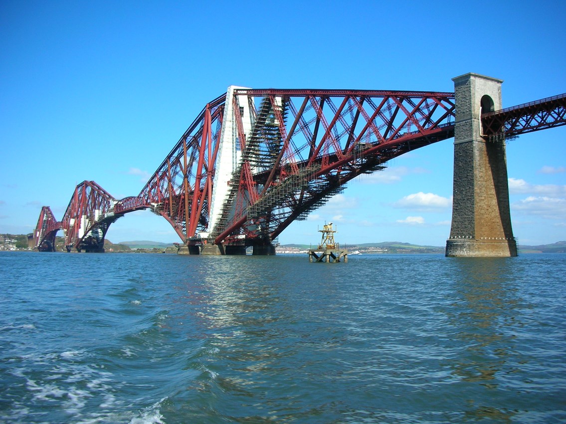 FORTH BRIDGE MAKES FINAL BRUSH WITH A MODERN MYTH: Forth Bridge scaffolding and maintenance work