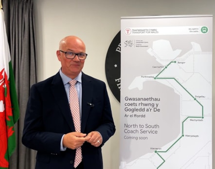 DM with north south map