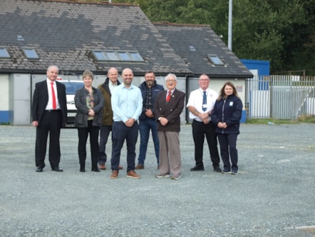 Cllr Tom Tudor, Cllr Alun Wills, Haverfordwest Mayor Cllr Roy Thomas with members of the Bridge Meadow Haverfordwest Trust, Walters and County Council’s regeneration team.