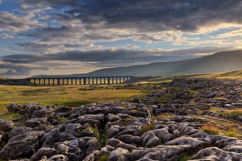Landscape Photograph of the Year 'Lines in the landscape' Award winner 2016 - Francis Taylor: Ribblehead Viaduct