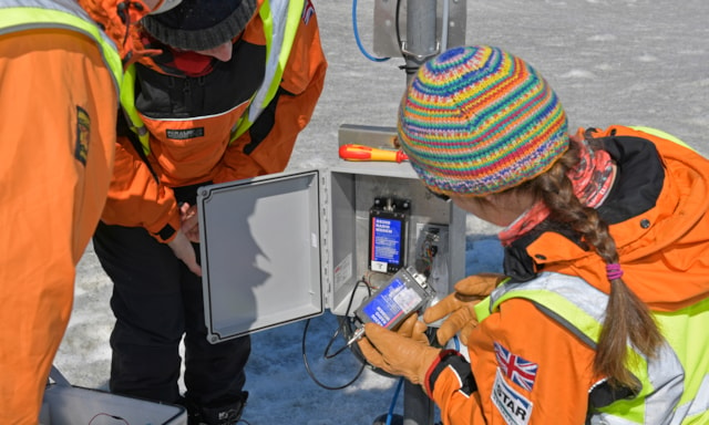 Repairing the wind sensor. BAS.