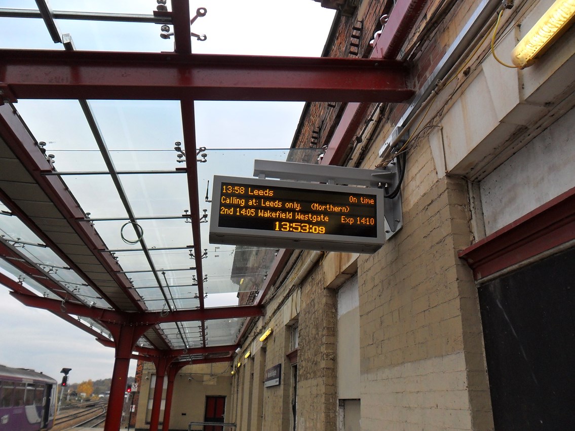 new customer information screens at Wakefield Kirkgate: installed during renewal of the canopies
