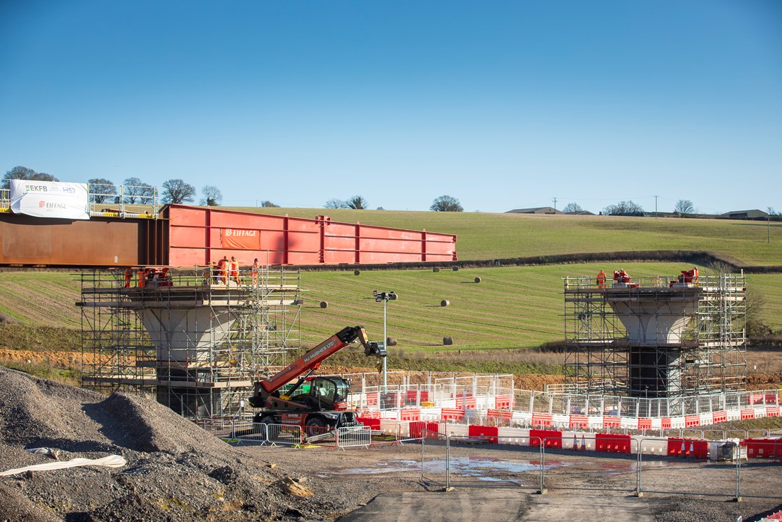 The temporary 'nose' of the beam resting on the first pier during the Wendover Dean deck slide 10.01.24