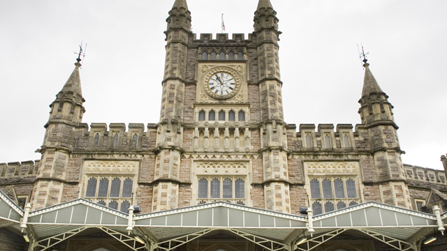 Bristol Temple Meads front-2