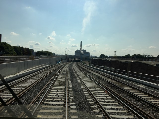 first train through BDU (London Bridge): View from the cab of the very first train to run through the Bermondsey Dive Under on the Down Kent Fast track