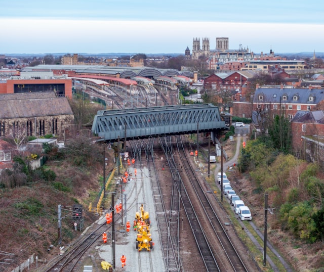 TRU - YORK: TRU - YORK