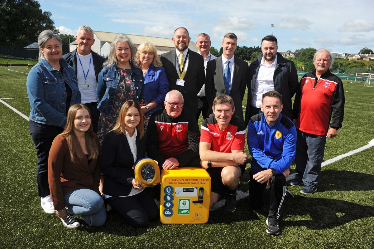 Bonnyton thistle defibrillator handover 2