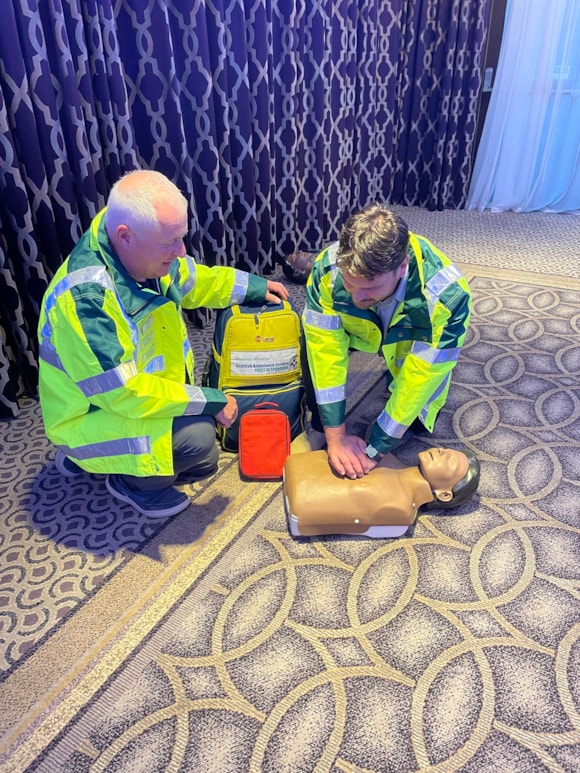 Newton Mearns residents urged to learn CPR on Restart a Heart Day: IMG 1427