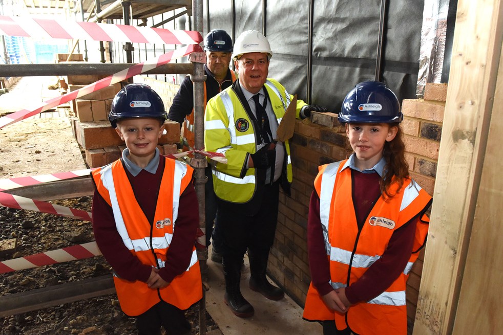 Topping out ceremony at Bellsbank Primary and Early Childhood Centre