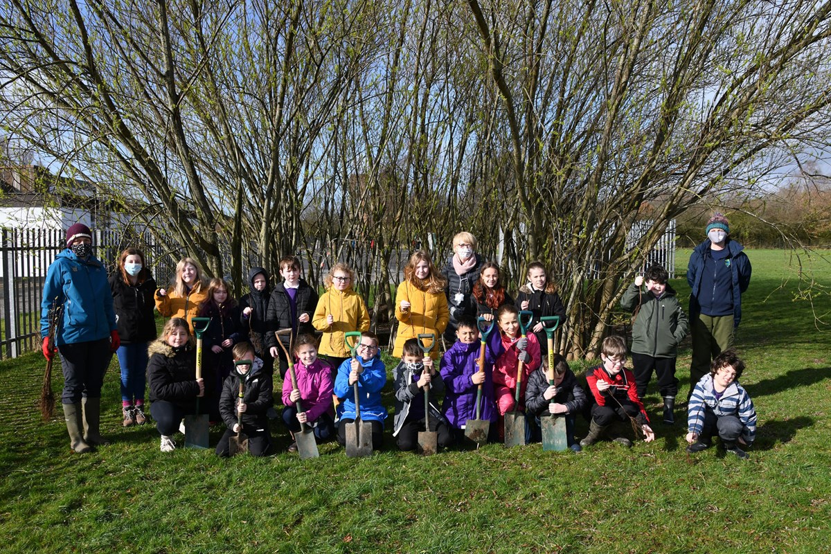 Newmilns tree planting