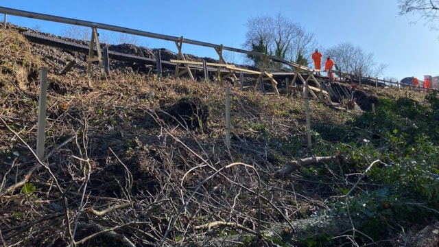 CORRECTION: Landslip repair to begin on Brighton Main Line: Tinsley Green landslip, between Three Bridges and Gatwick Airport