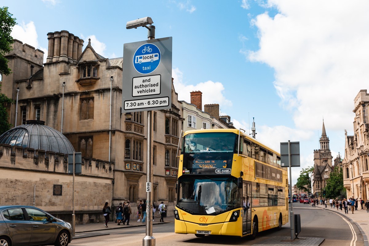 A bus gate in Oxford city centre