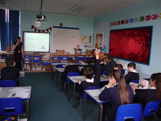Local school pupils learn about railway safety ahead of East West Rail upgrade: East West Rail project team visit Fullbrook Middle School, Woburn Sands