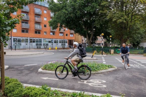 London's Cycleway network now an unprecedented five times larger than it was a decade ago: TfL Image - London Cycleway Network 1