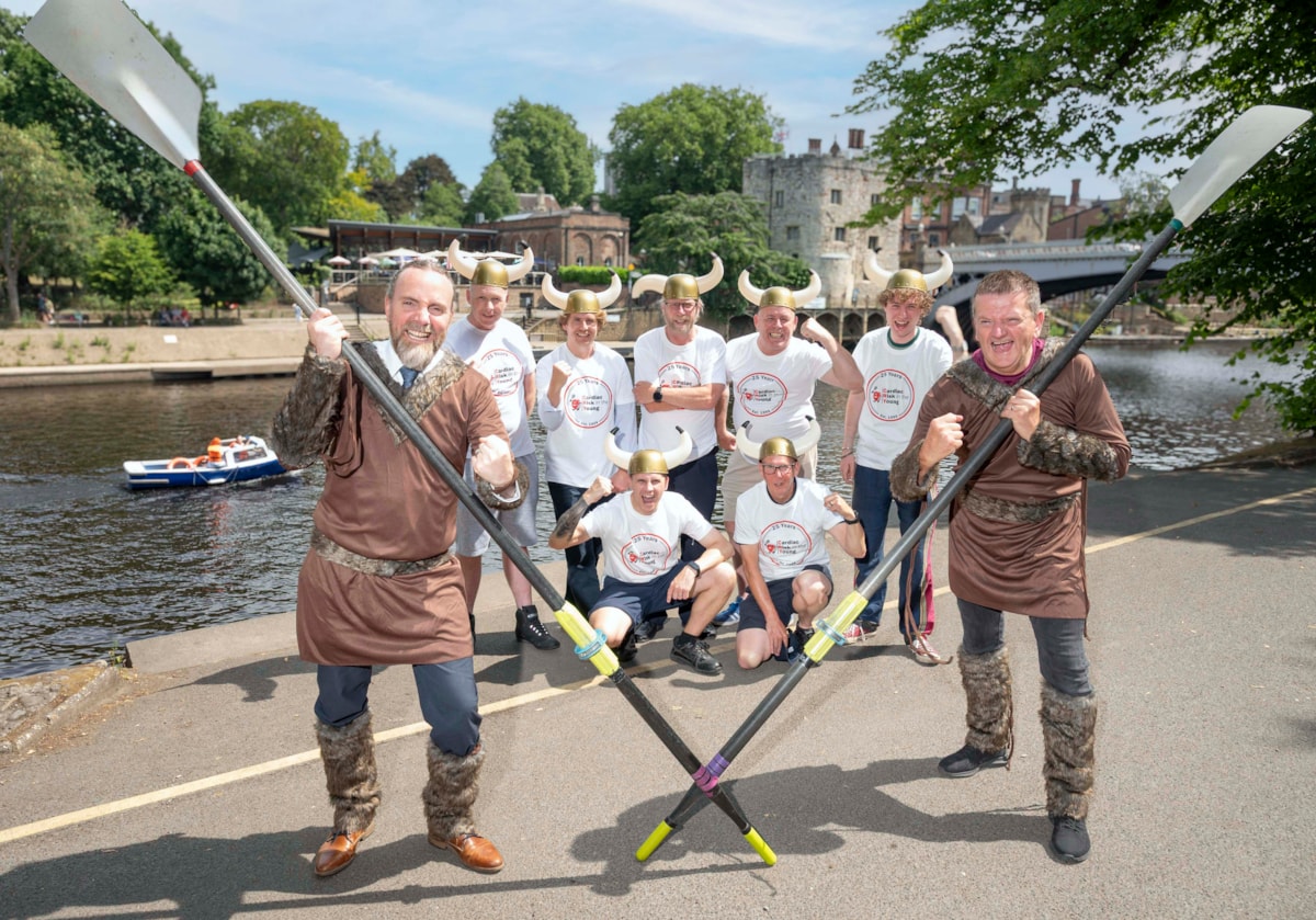 First Bus dragon boat team4