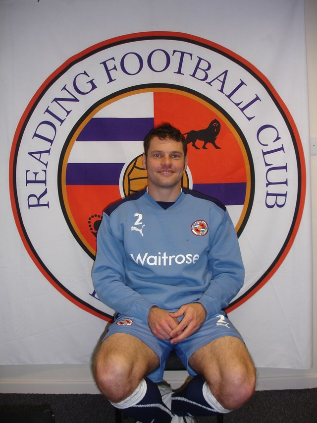 NO MESSIN ON THE RAILWAY SAYS READING FC’S GRAEME MURTY: Reading FC's Captain, Graeme Murty 01
