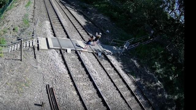 North and East Elland Brickyard Level Crossing: North and East Elland Brickyard Level Crossing