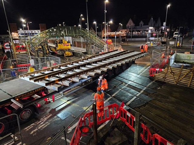 Wokingham level crossing work: Wokingham level crossing work