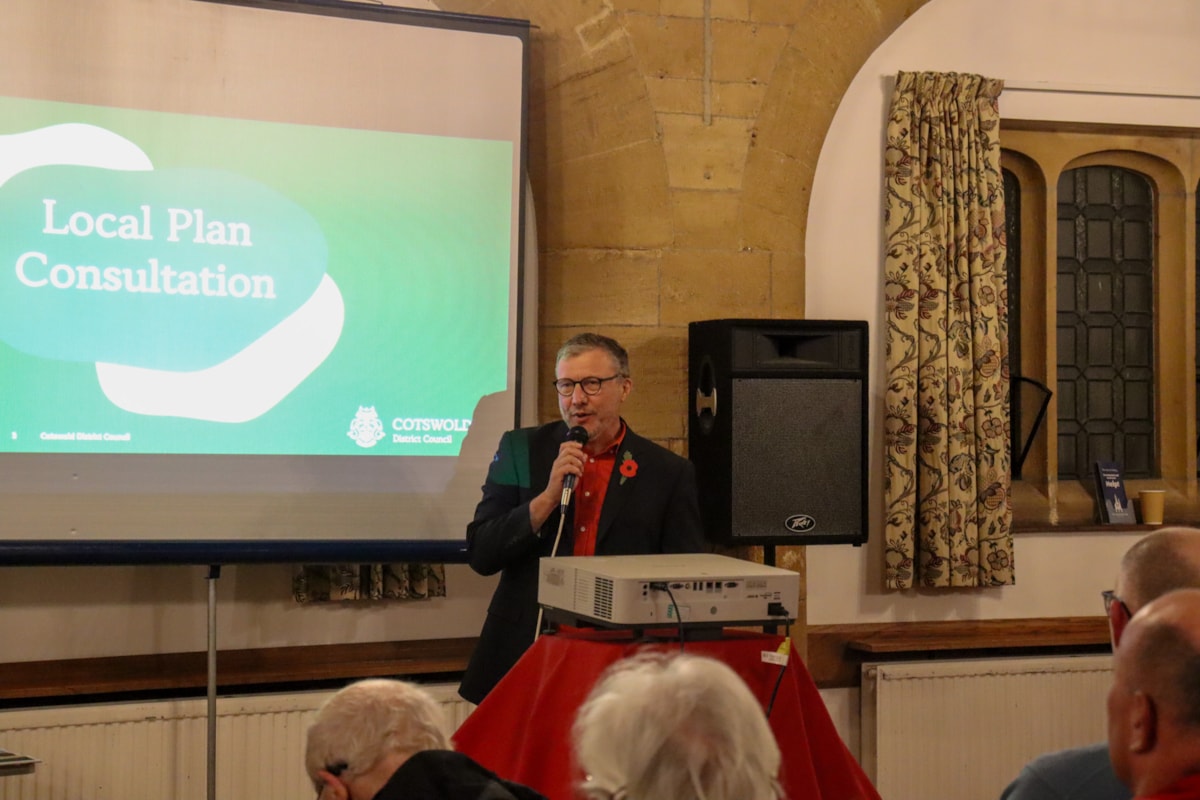 Cllr Mike Evemy speaking to CDC Local Plan forum 2