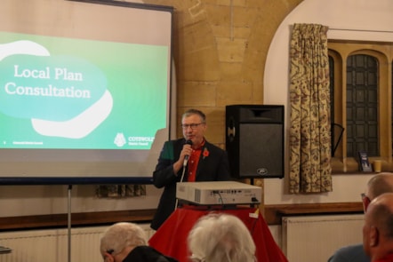 Cllr Mike Evemy speaking to CDC Local Plan forum 2