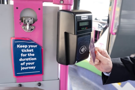 First Bus Glasgow X25 8