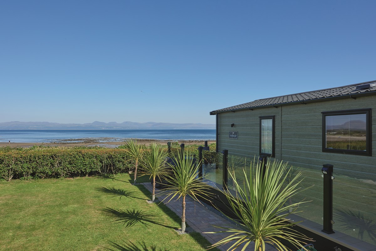 Sea Views at Hafan y Môr