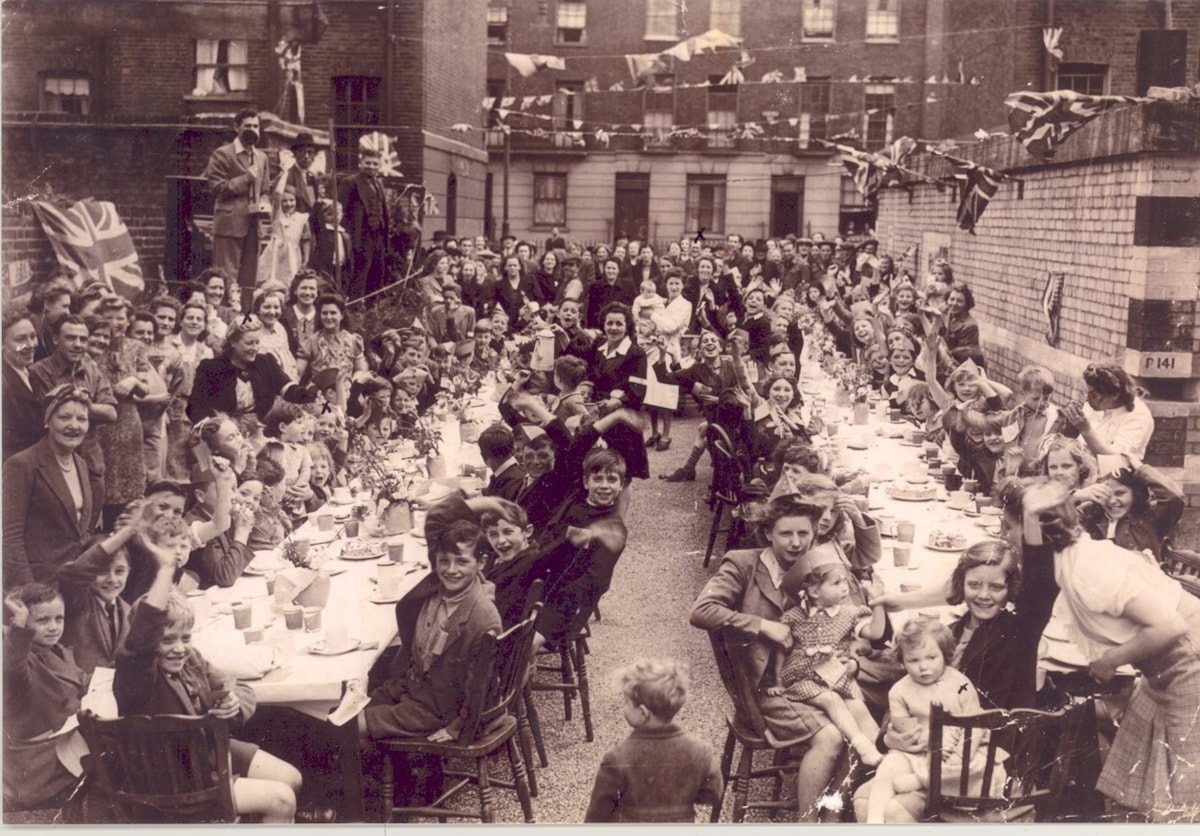 VE Day Street Party, Islington. Image credit Local History Centre-4