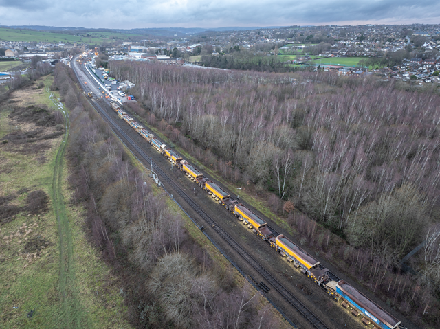 Track work near Mirfield 2: Track work near Mirfield 2