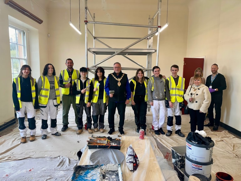 Dudley College Students brush up on their history at Himley Hall