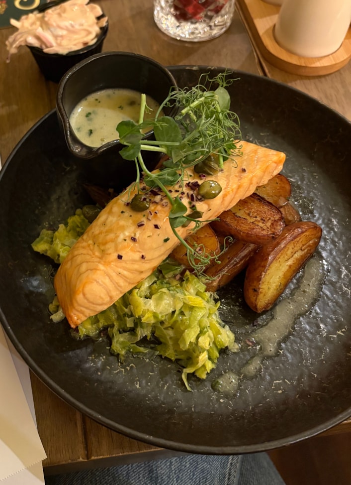 Torrent Hotel meal: Torrent Hotel meal