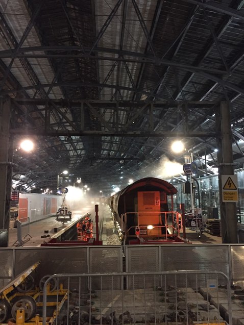 Liverpool Lime Street night works 2 Oct 2017 - Copy