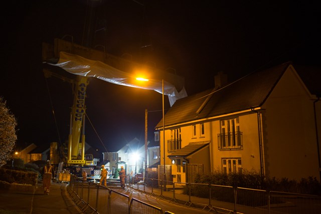 Corsham bridge being lifted into position