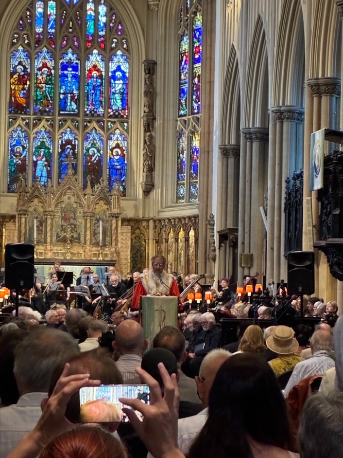 Leeds 400 royal letter: The prestigious letter was read out by HM Lord-Lieutenant of West Yorkshire, Prof Adeeba Malik CBE during a service at Leeds Minster yesterday (Sunday) attended by civic dignitaries, former Leeds Rhinos star Jamie Jones-Buchanan and representatives from Leeds United.
