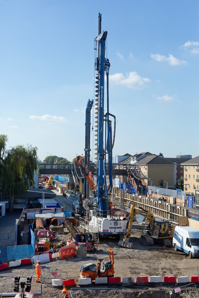 Abbey Wood Station works October 2015 209825
