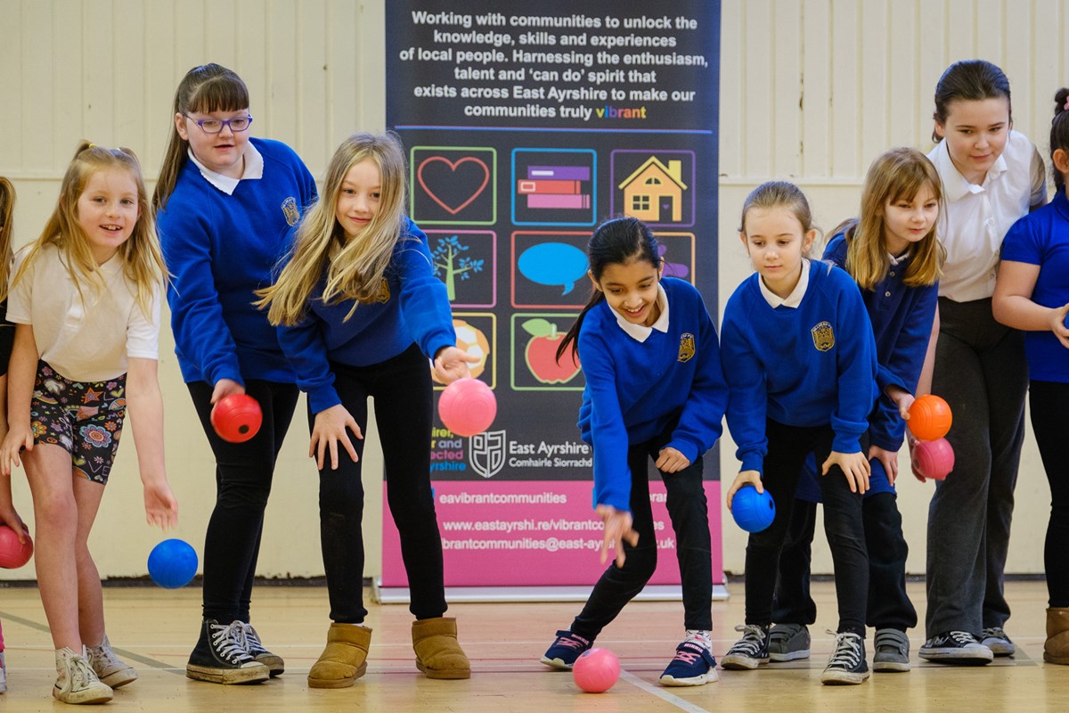 P5 bowling fun