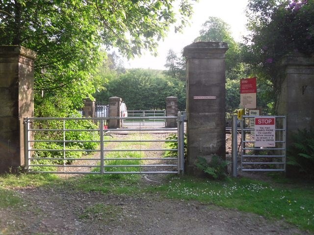 West Lodge level crossing - closed: West Lodge user worked crossing was the 600th to be closed by Network Rail since 2009