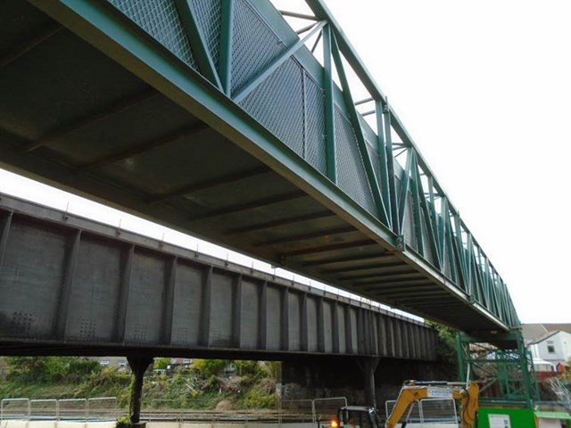 Beresford Temporary Footbridge: Pedestrians will be able to use the temporary footbridge located next to the bridge.
