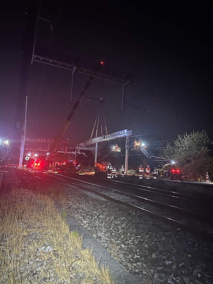 OLE work on Great Western Main Line 2026