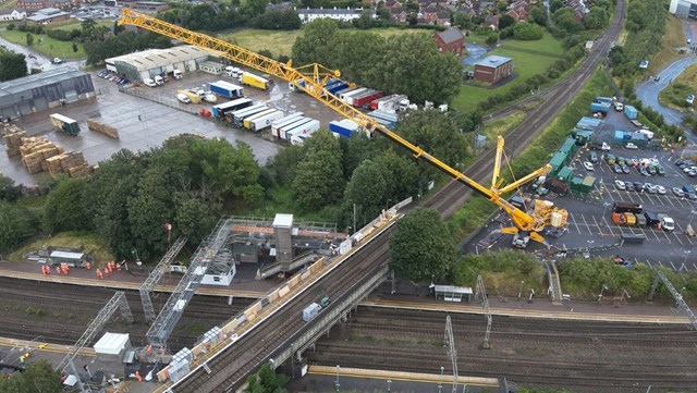 Airborne bridges and railway revamps in the Midlands this Christmas: Lichfield Trent Valley bridge lift